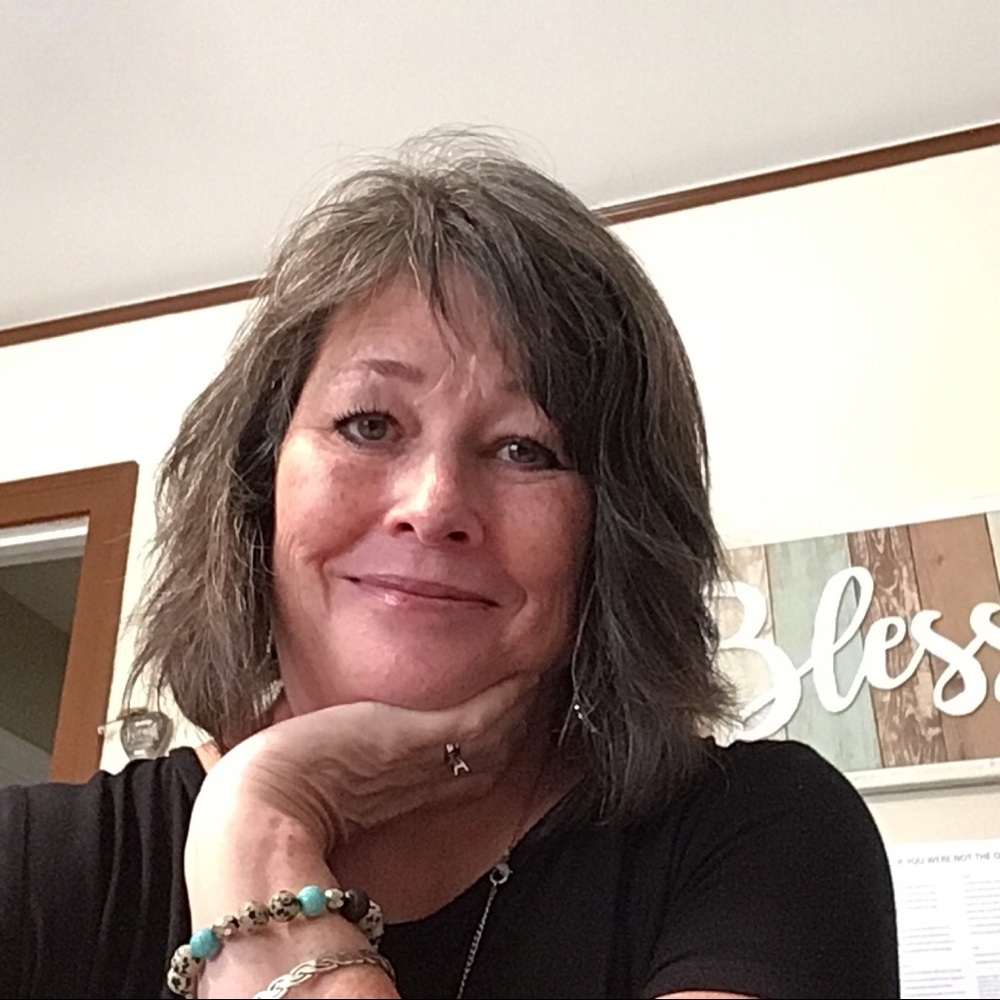 Meet your Posher, Christine